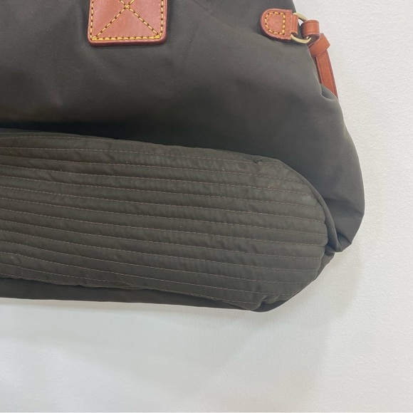 Dooney & Bourke large Nylon shoulder tote with brown leather handles & details - Picture 5 of 7